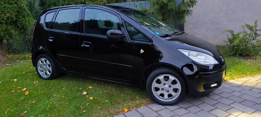 Zdjęcie: 2005 Mitsubishi Colt