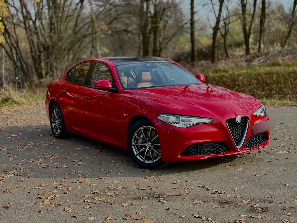 Zdjęcie: 2020 Alfa Romeo Giulia