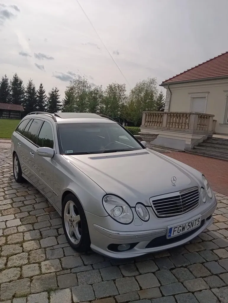 Zdjęcie: 2004 Mercedes-Benz E Klasa