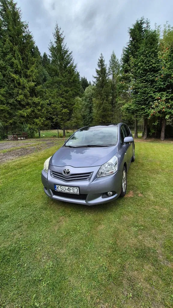 Zdjęcie: 2009 Toyota Verso