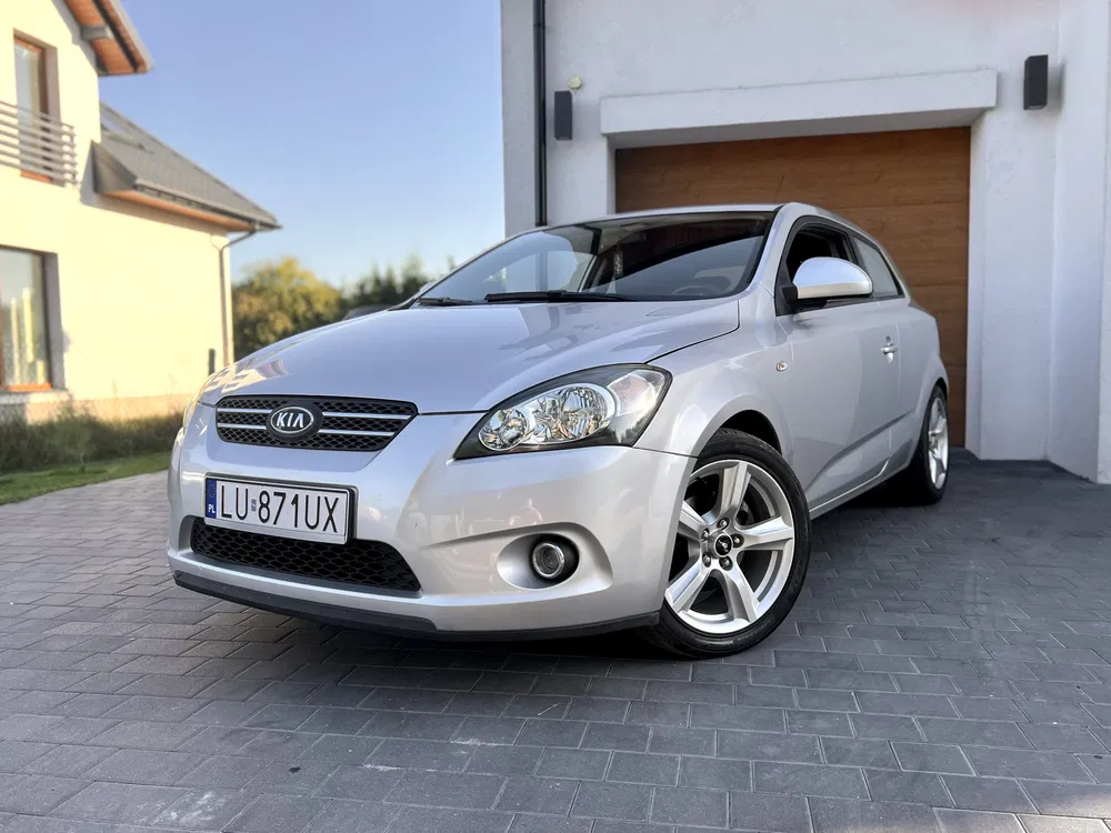 Zdjęcie: 2009 Kia Cee'd
