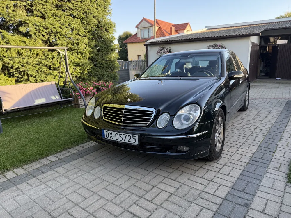Zdjęcie: 2004 Mercedes-Benz E Klasa