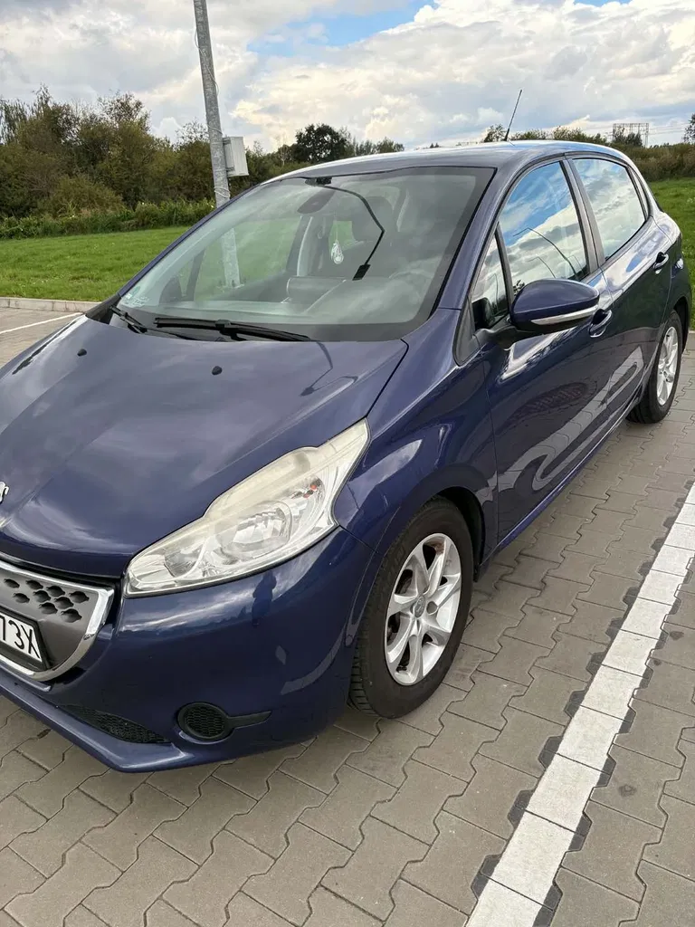Zdjęcie: 2012 Peugeot 208