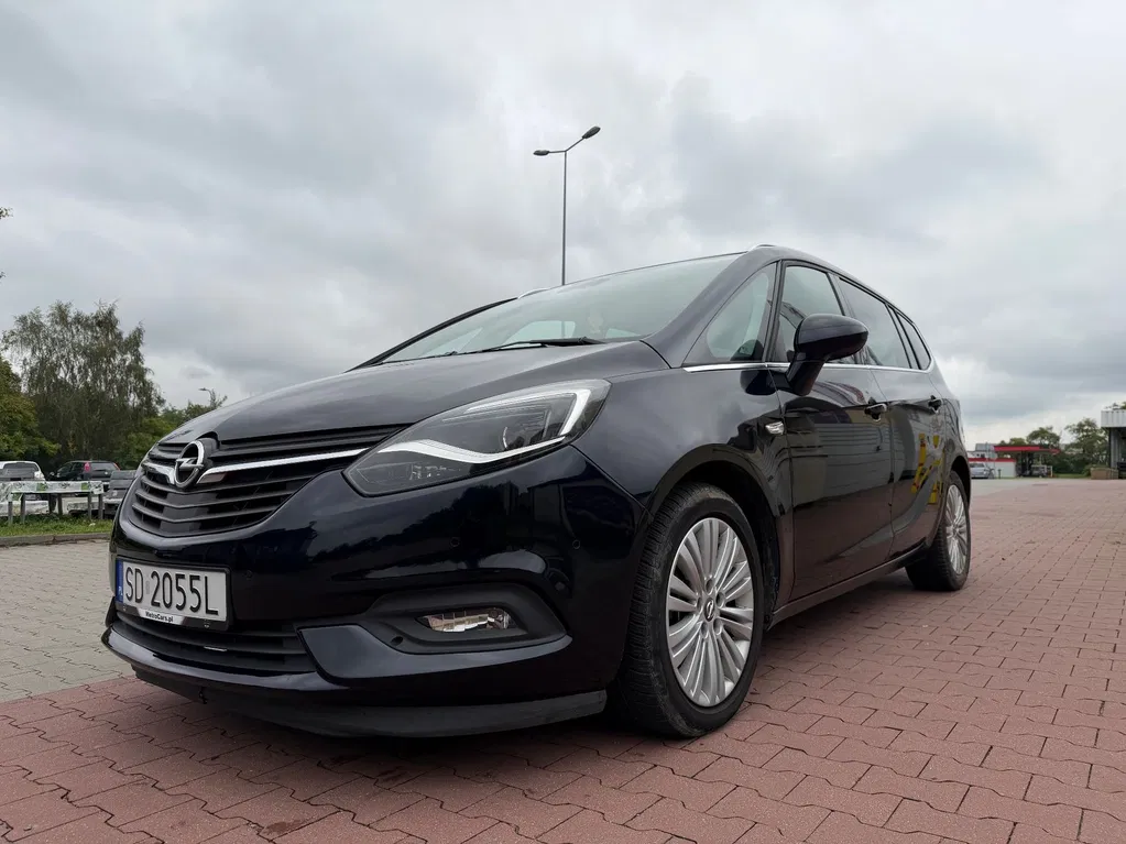 Zdjęcie: 2018 Opel Zafira