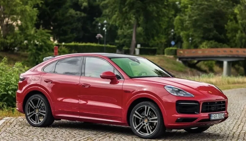 Zdjęcie: 2022 Porsche Cayenne