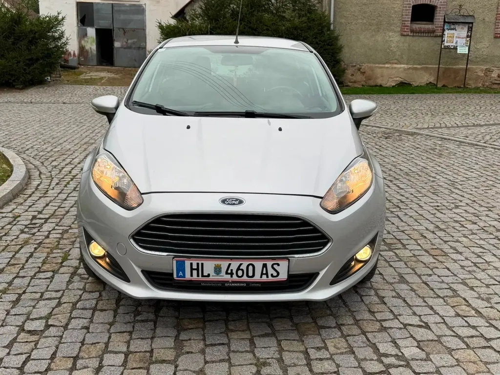 Zdjęcie: 2013 Ford Fiesta