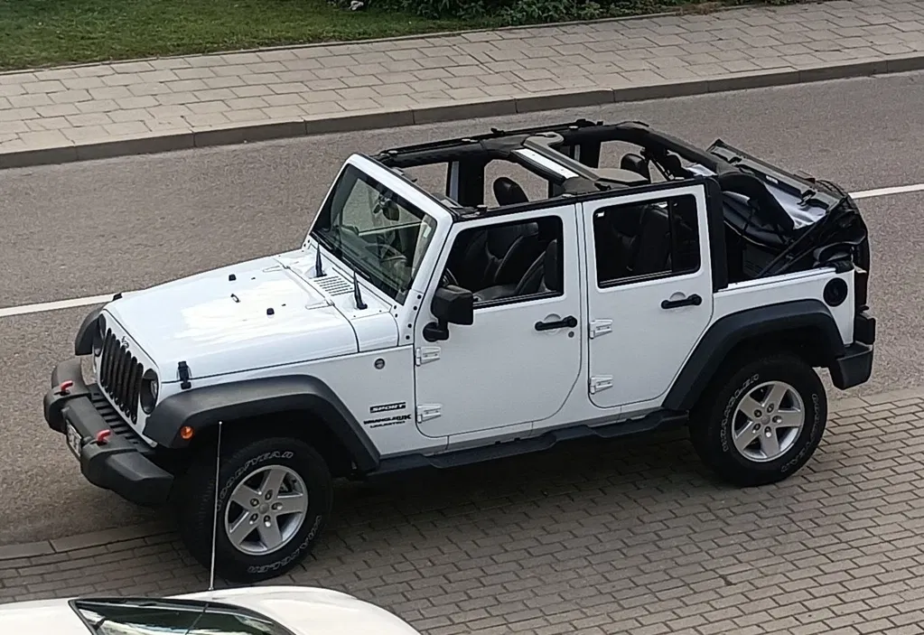 Zdjęcie: 2017 Jeep Wrangler