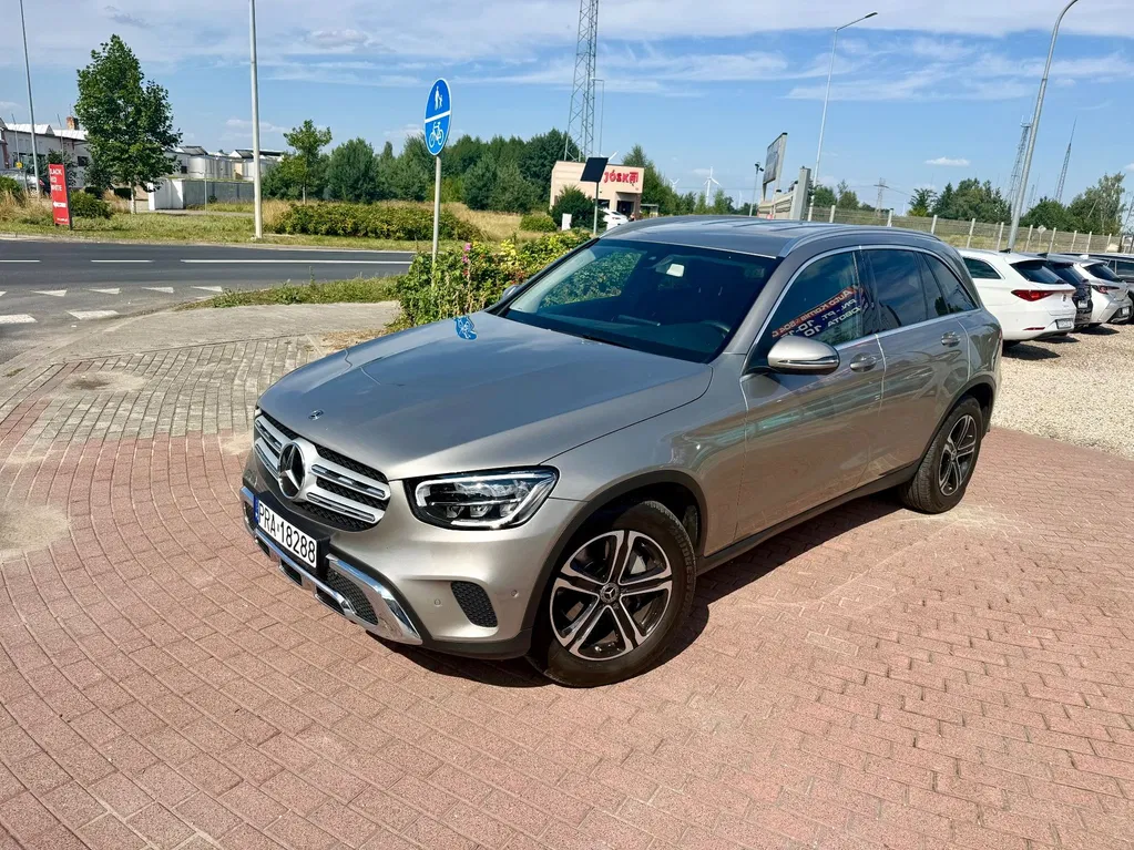 Zdjęcie: 2020 Mercedes-Benz GLC