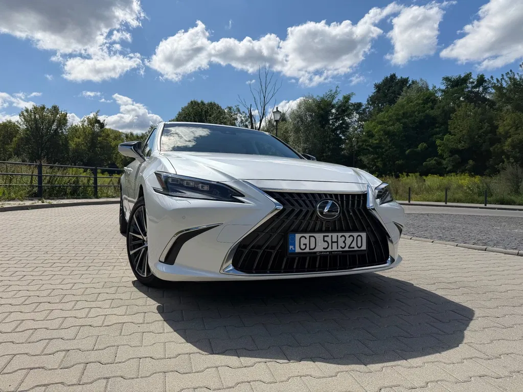 Zdjęcie: 2023 Lexus ES