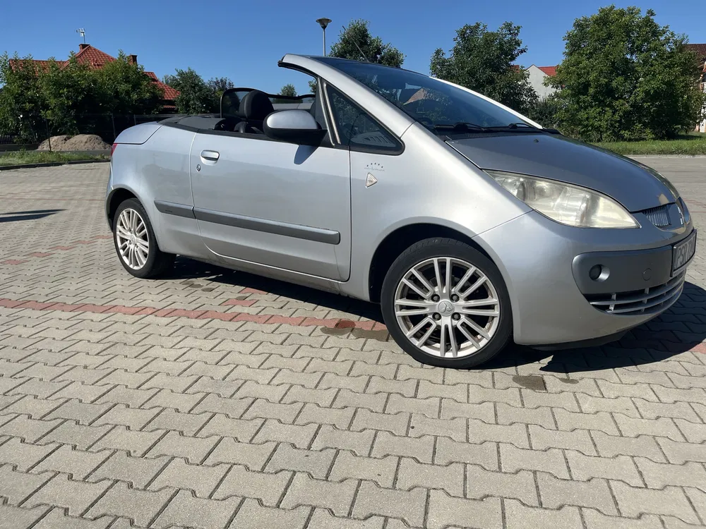 Zdjęcie: 2009 Mitsubishi Colt