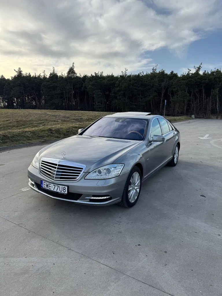 Zdjęcie: 2010 Mercedes-Benz S Klasa