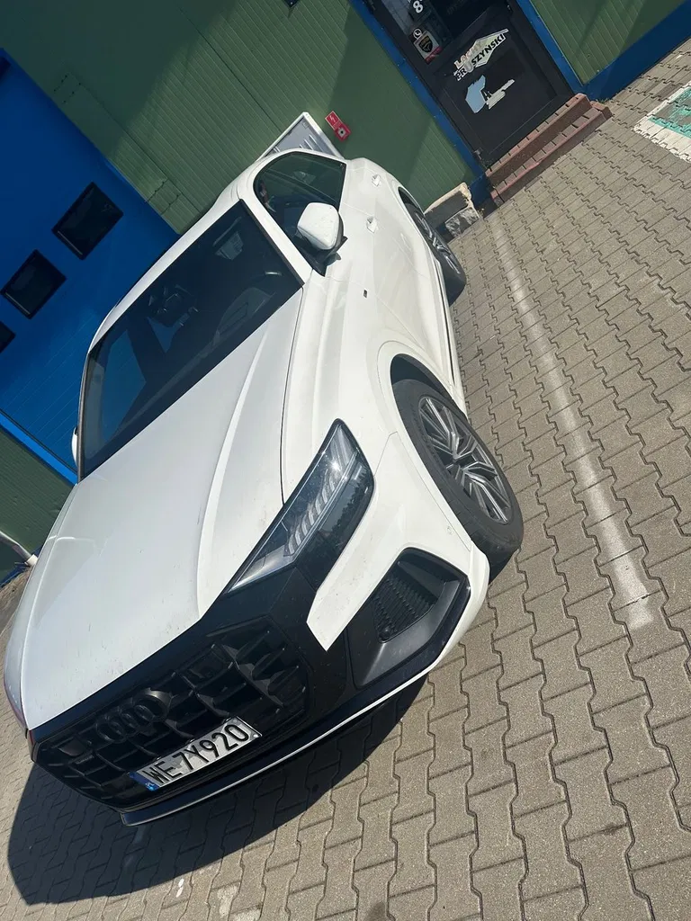 Zdjęcie: 2023 Audi Q8