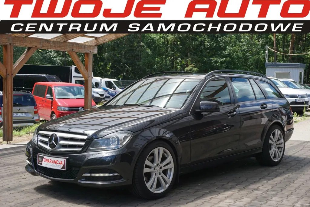 Zdjęcie: 2012 Mercedes-Benz C Klasa