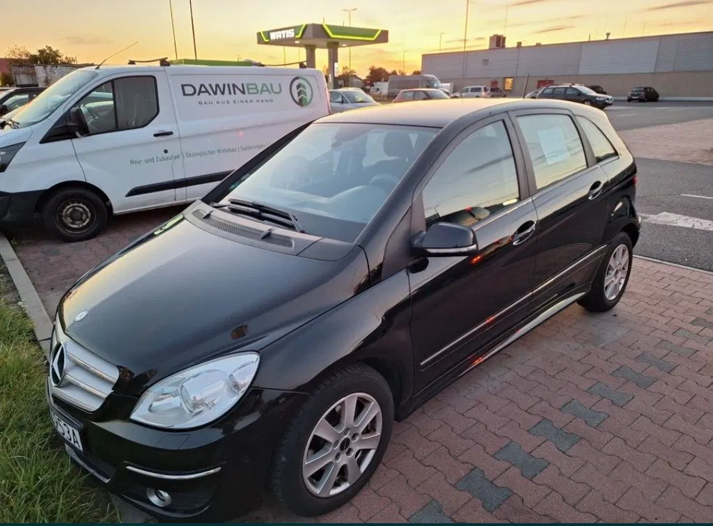 Zdjęcie: 2010 Mercedes-Benz B Klasa