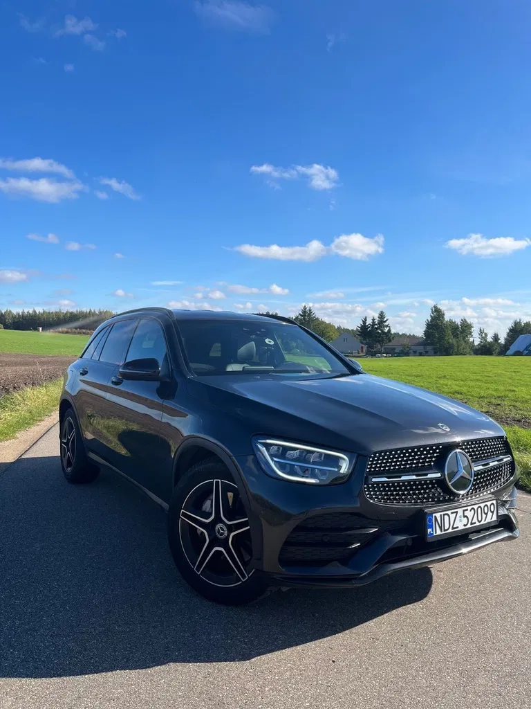 Zdjęcie: 2021 Mercedes-Benz GLC