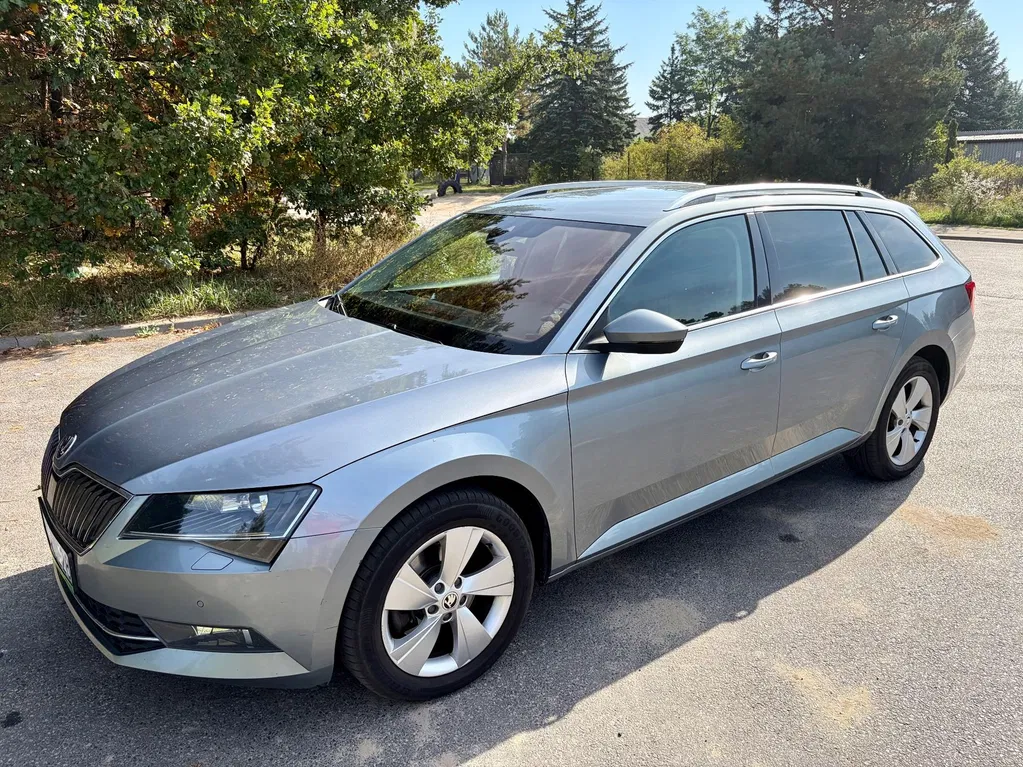 Zdjęcie: 2017 Skoda Superb