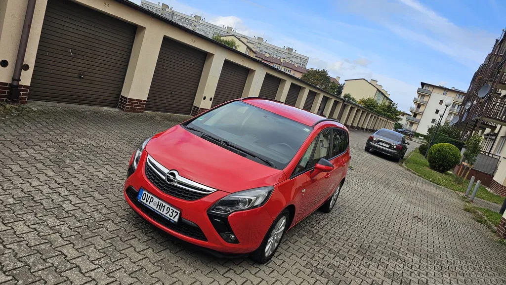 Zdjęcie: 2016 Opel Zafira