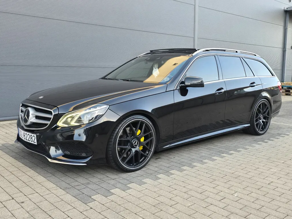 Zdjęcie: 2015 Mercedes-Benz E Klasa