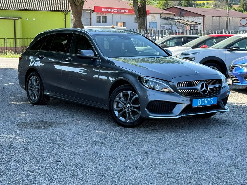 Zdjęcie: 2017 Mercedes-Benz C Klasa