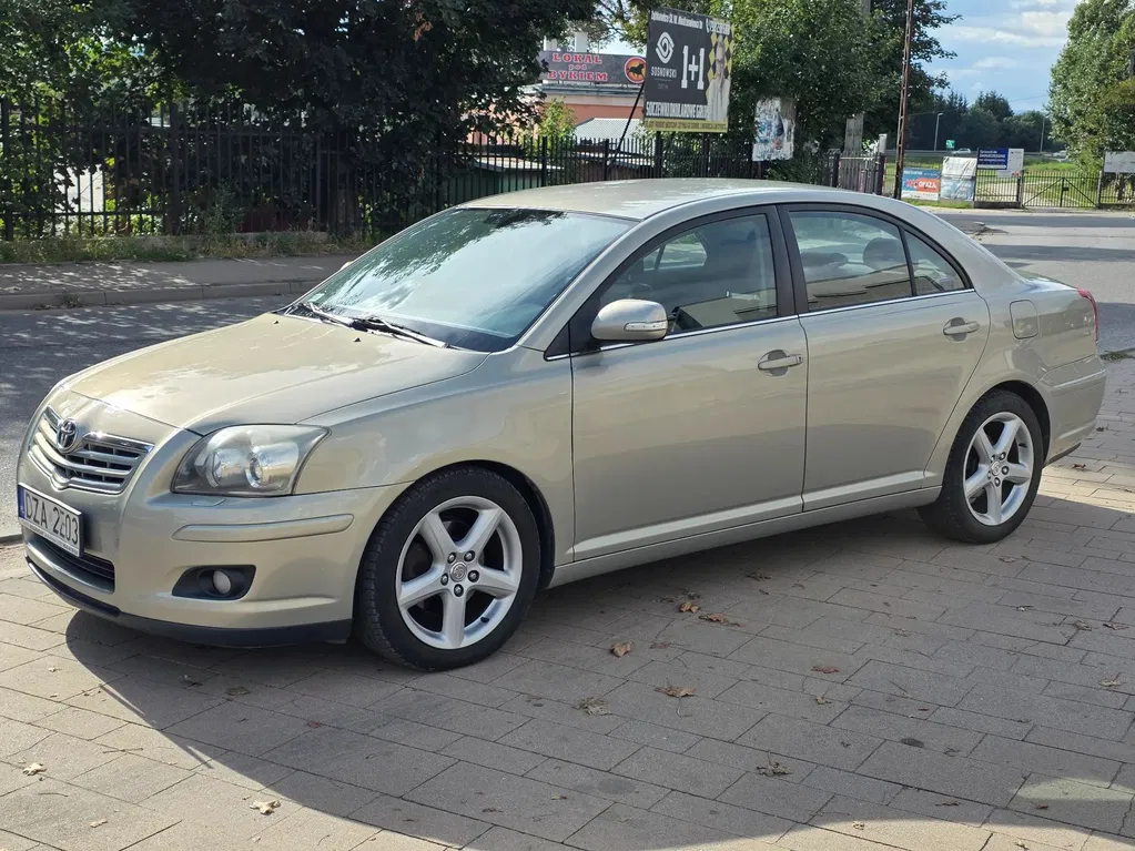 Zdjęcie: 2007 Toyota Avensis