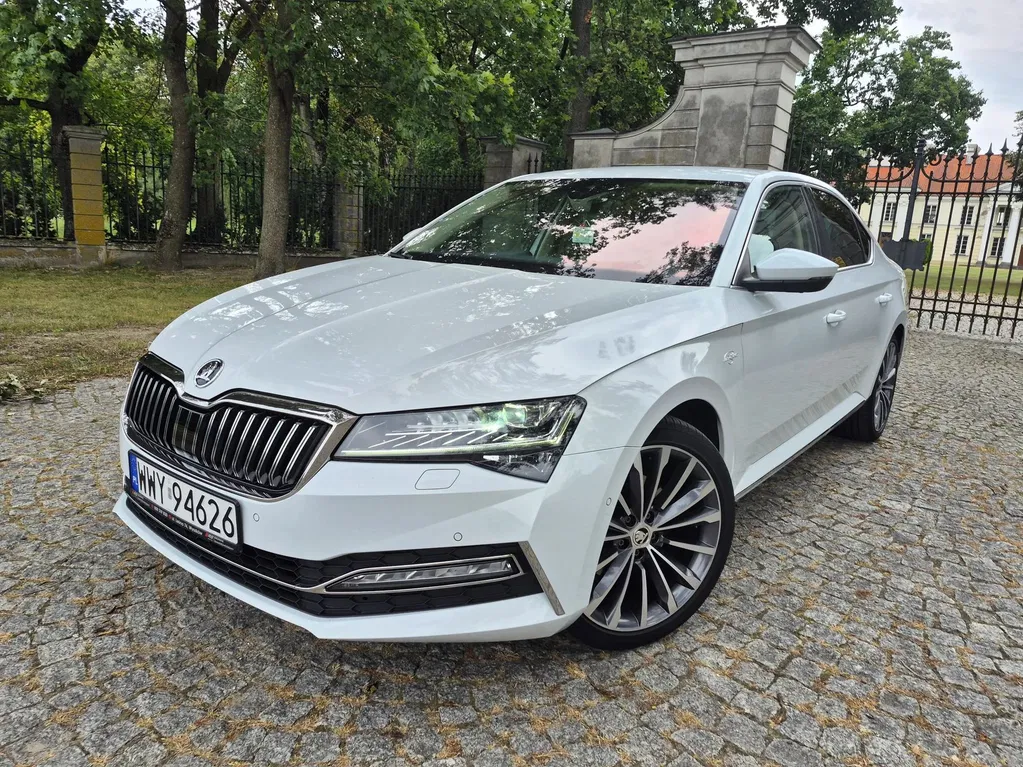 Zdjęcie: 2021 Skoda Superb