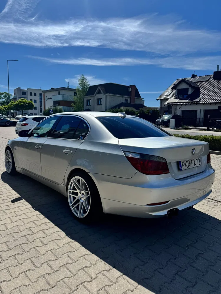 Zdjęcie: 2004 BMW Seria 5