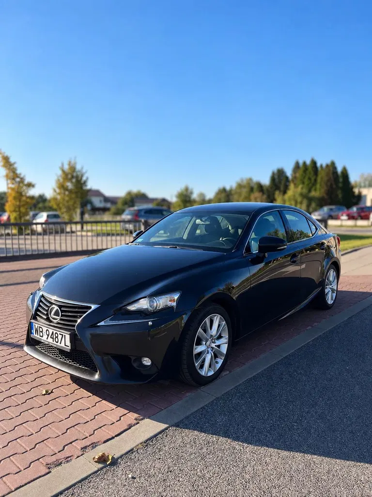 Zdjęcie: 2015 Lexus IS