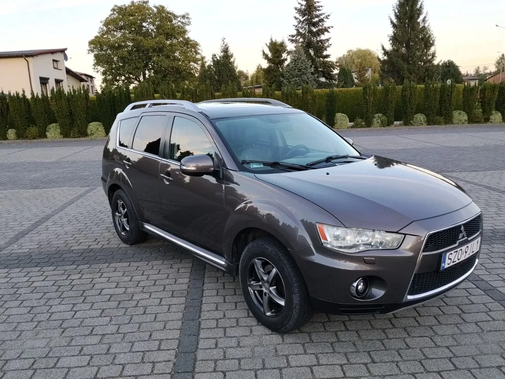 Zdjęcie: 2010 Mitsubishi Outlander
