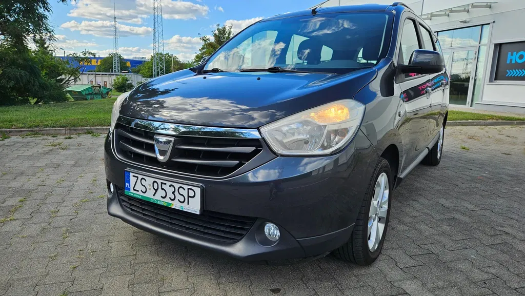 Zdjęcie: 2013 Dacia Lodgy