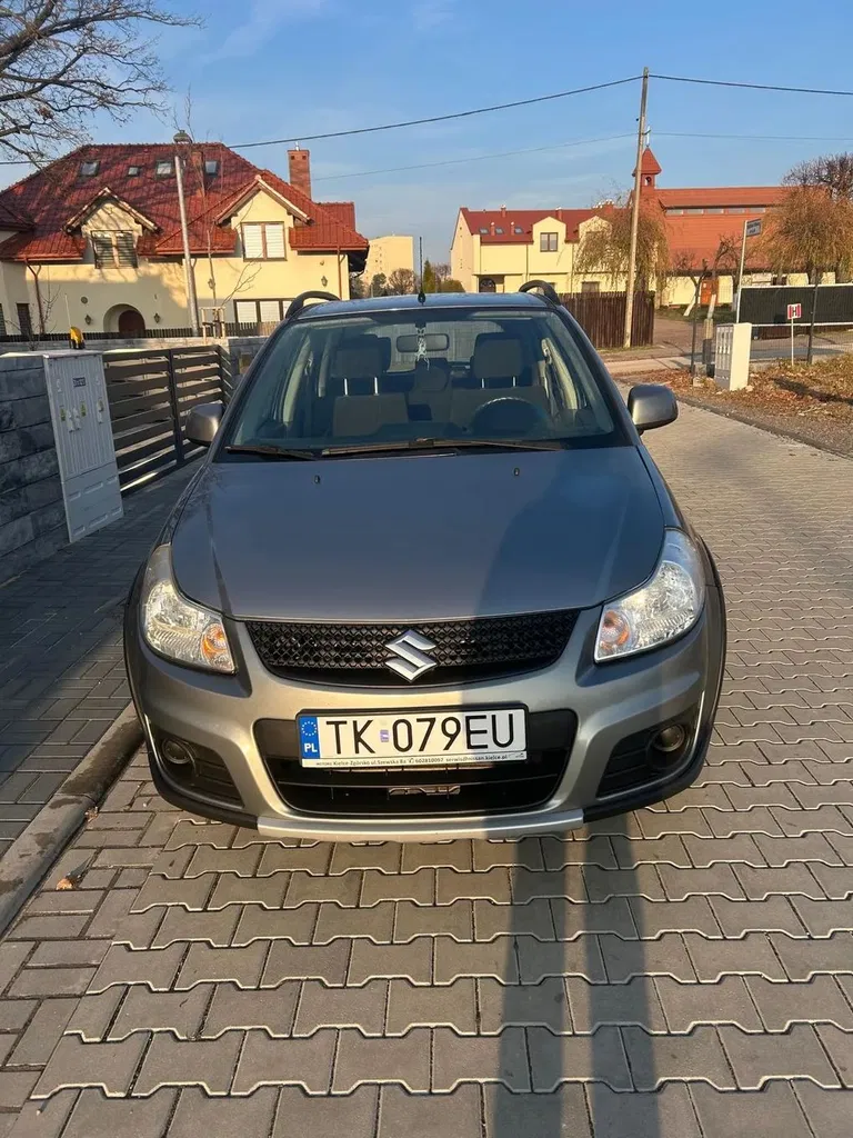 Zdjęcie: 2014 Suzuki SX4