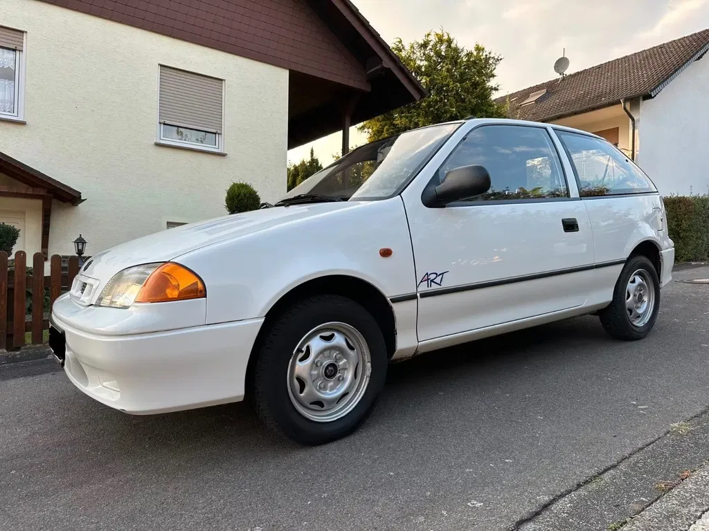 Zdjęcie: 2000 Suzuki Swift