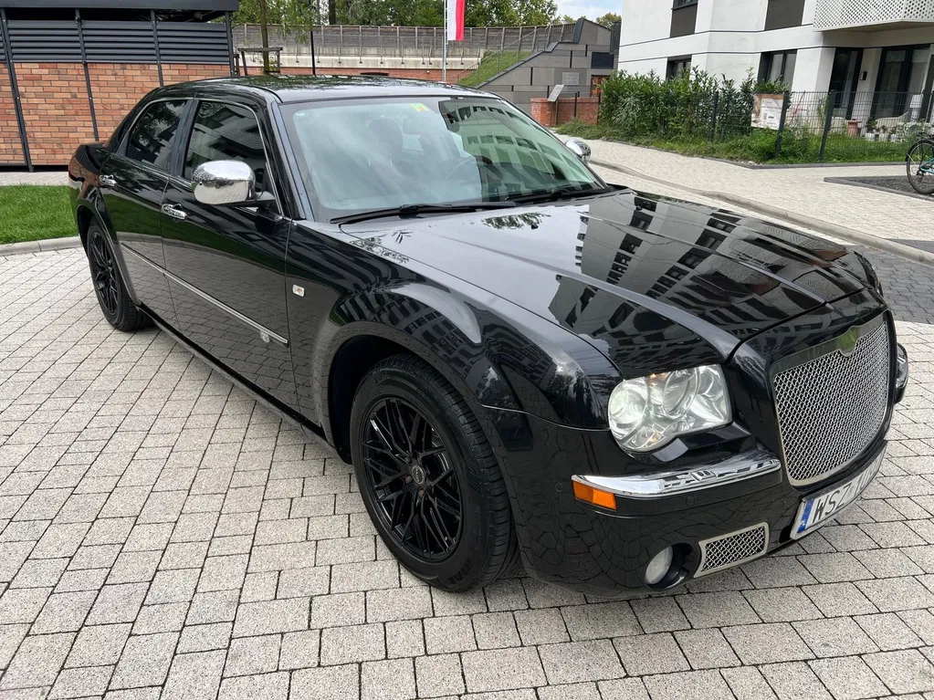 Zdjęcie: 2010 Chrysler 300C
