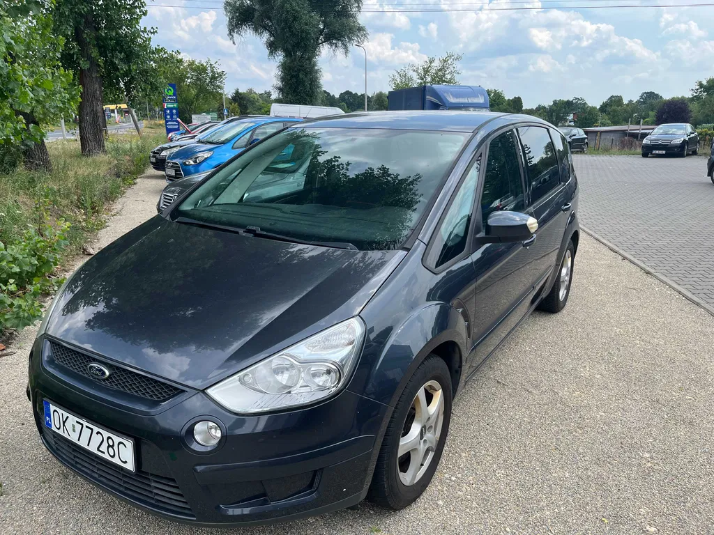 Zdjęcie: 2010 Ford S-Max