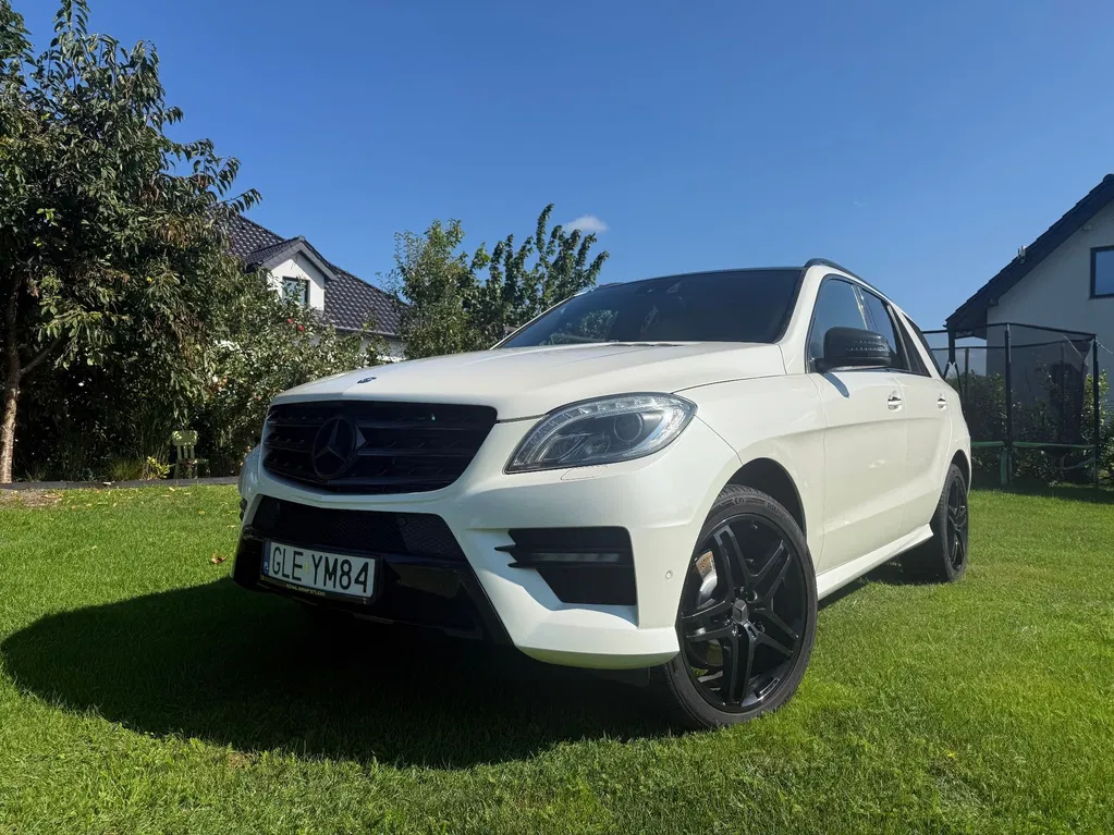 Zdjęcie: 2012 Mercedes-Benz ML Klasa