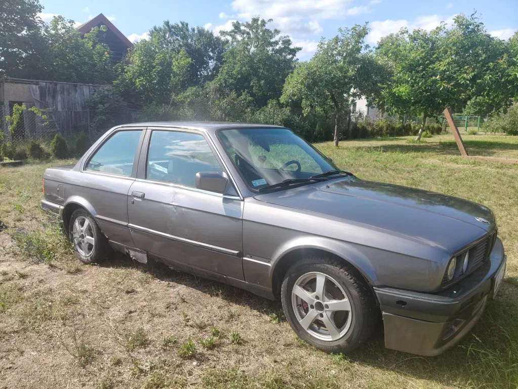 Zdjęcie: 1990 BMW Seria 3