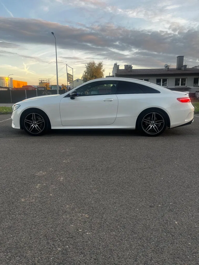 Zdjęcie: 2018 Mercedes-Benz E Klasa