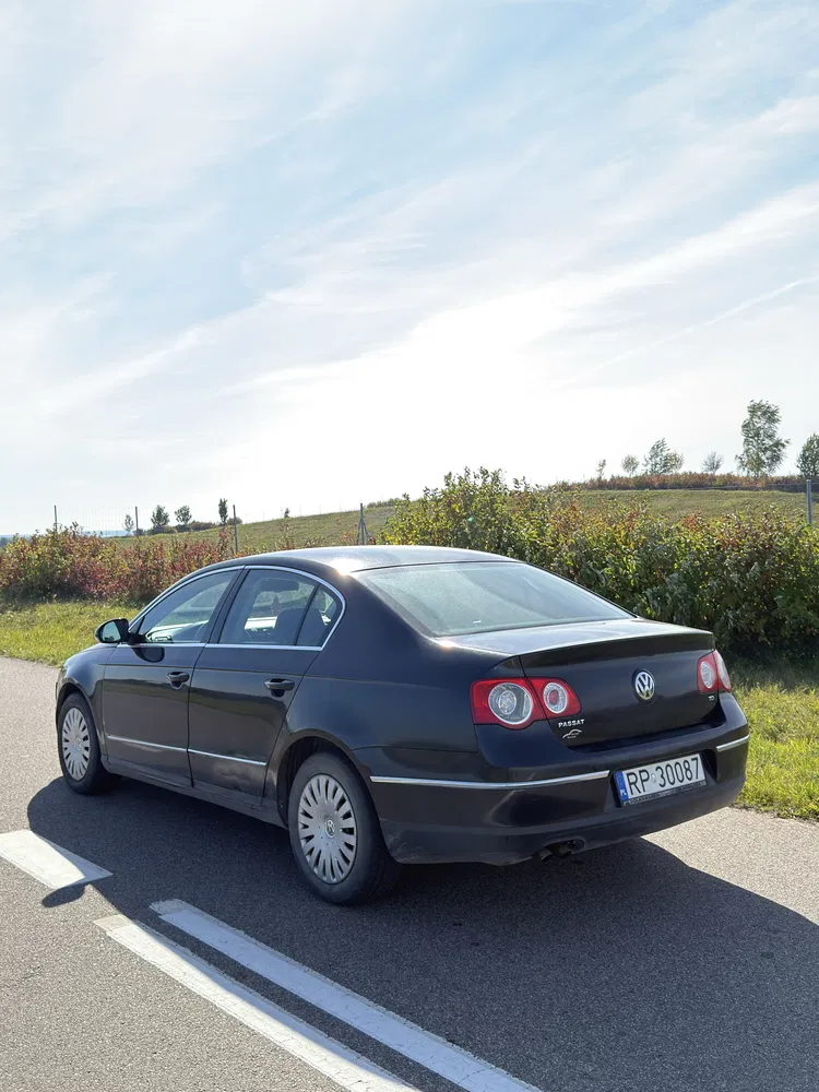 Zdjęcie: 2005 Volkswagen Passat