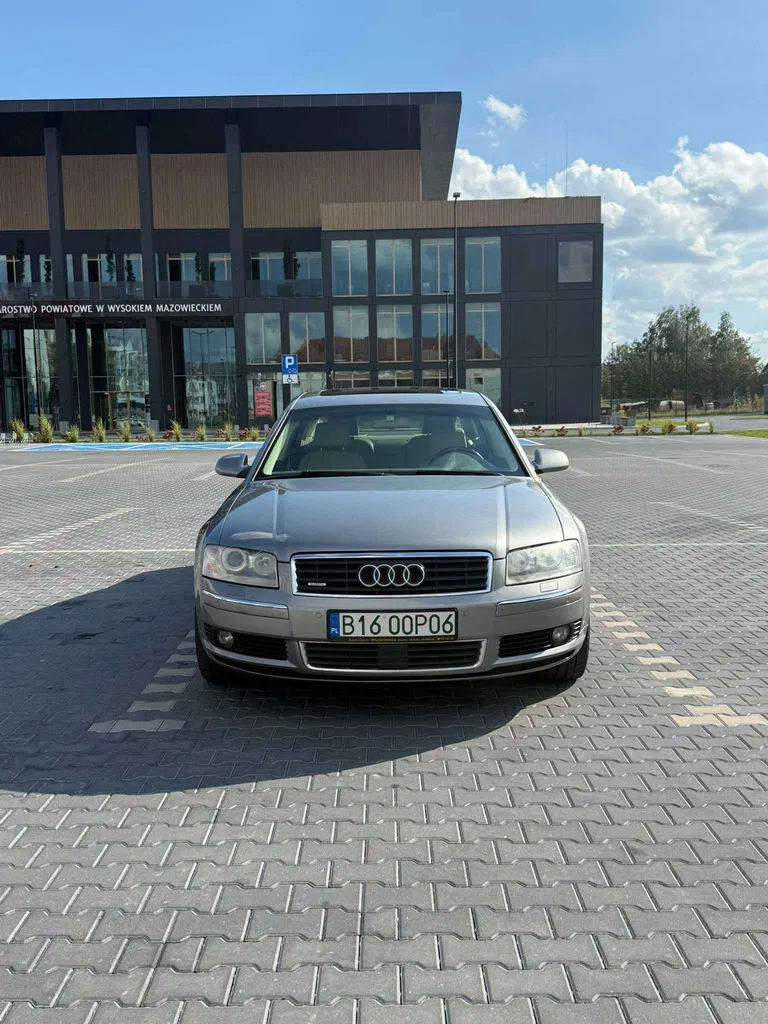 Zdjęcie: 2005 Audi A8