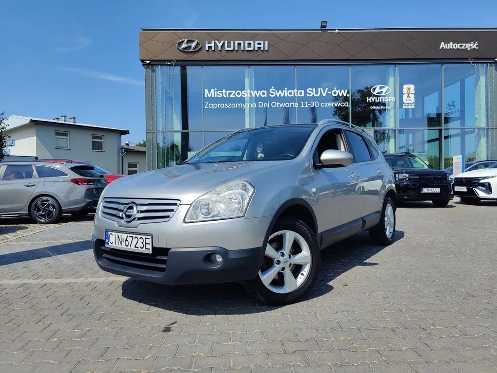 Zdjęcie: 2010 Nissan Qashqai+2