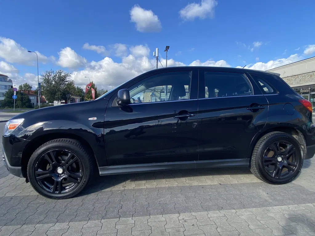 Zdjęcie: 2011 Mitsubishi ASX