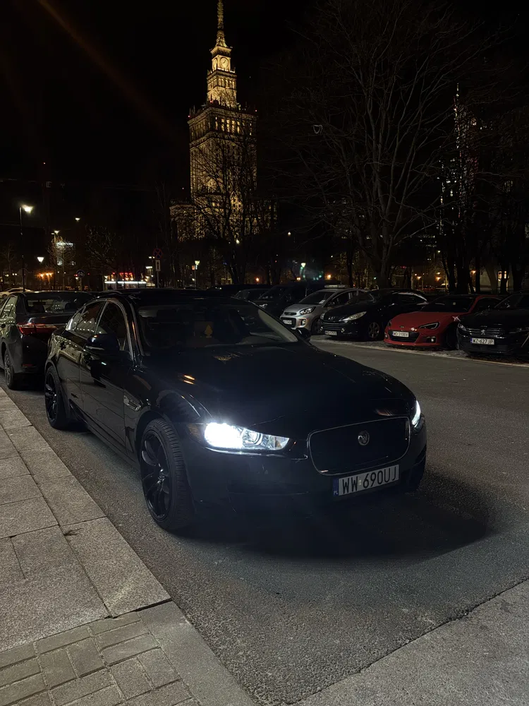 Zdjęcie: 2017 Jaguar XE