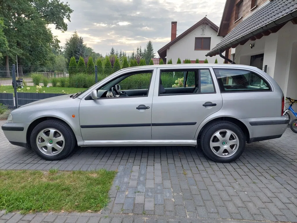 Zdjęcie: 2000 Skoda Octavia