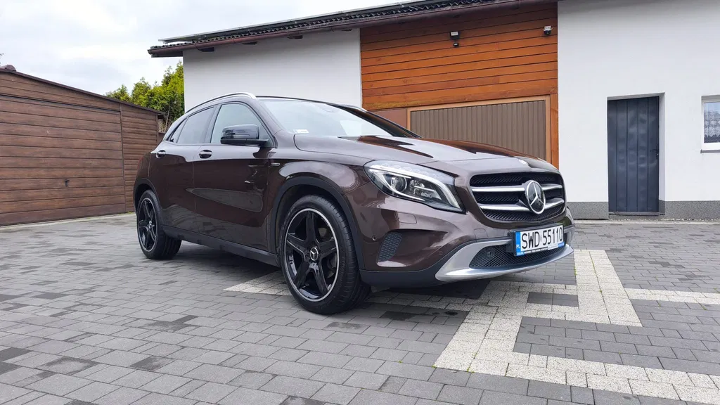 Zdjęcie: 2013 Mercedes-Benz GLA
