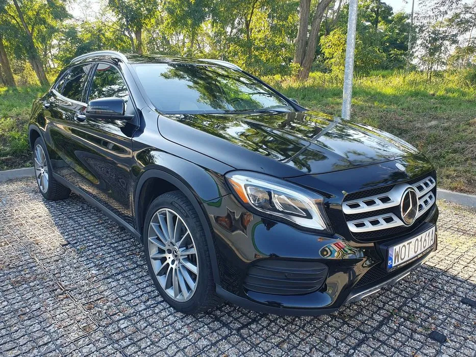 Zdjęcie: 2018 Mercedes-Benz GLA