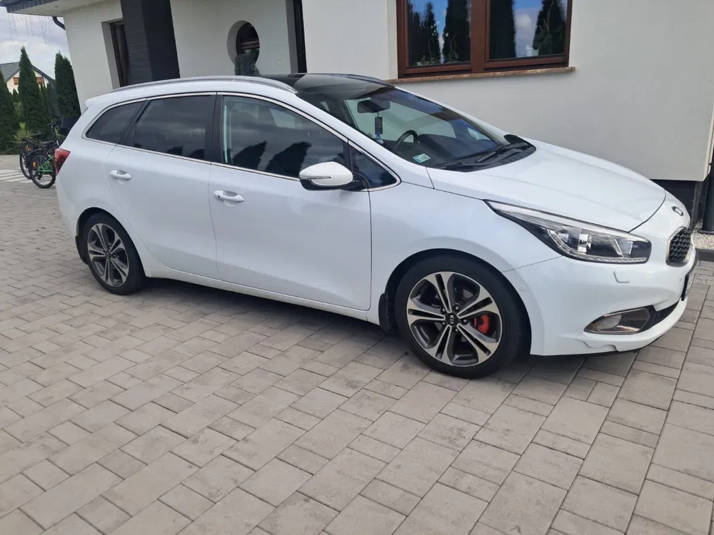 Zdjęcie: 2012 Kia Cee'd