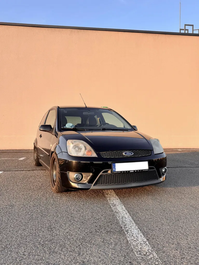 Zdjęcie: 2006 Ford Fiesta