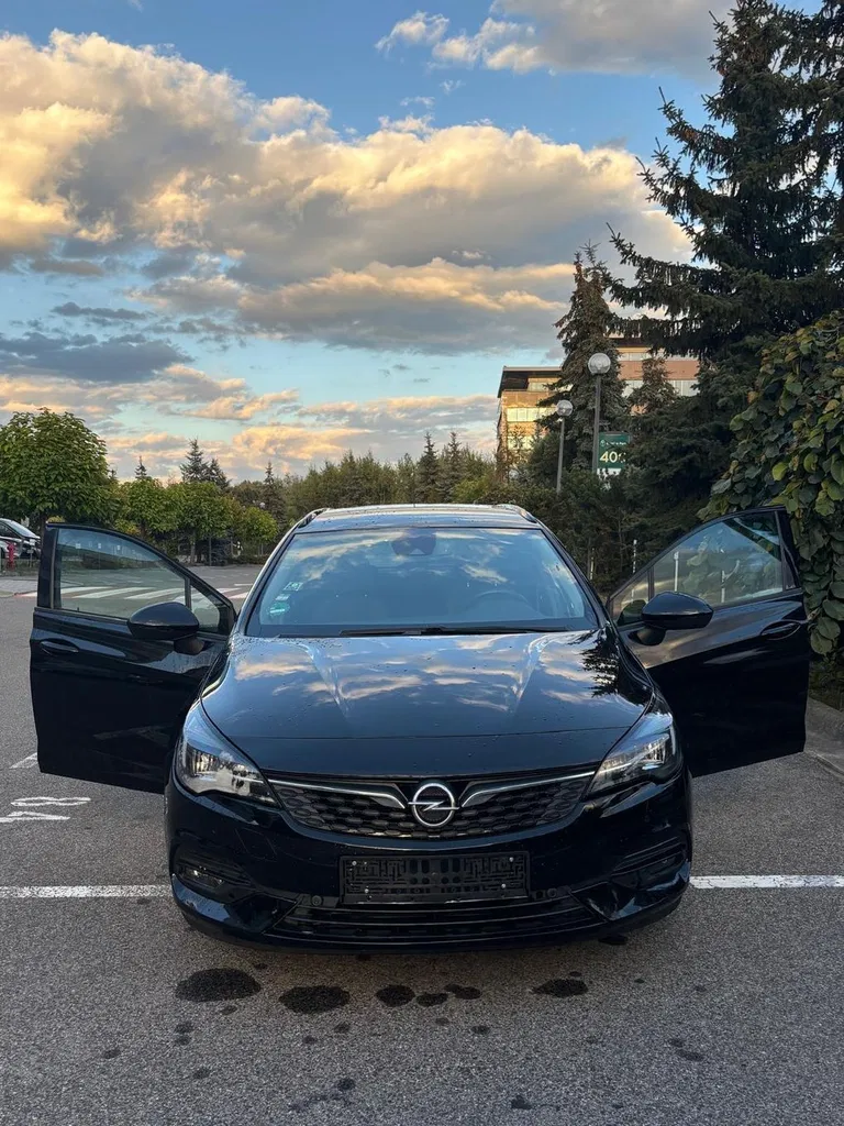 Zdjęcie: 2019 Opel Astra