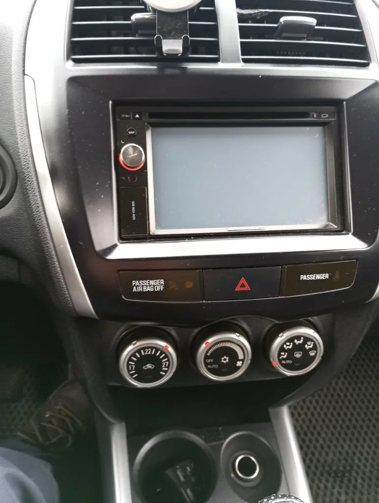 Zdjęcie: 2011 Mitsubishi ASX