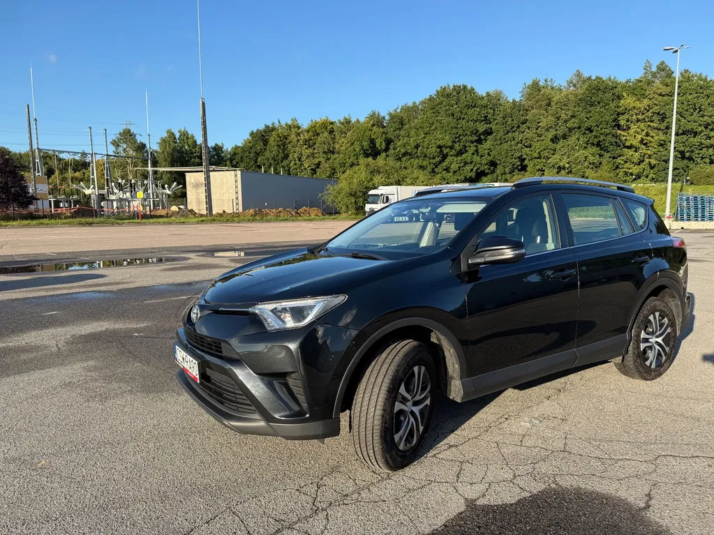 Zdjęcie: 2018 Toyota RAV-4