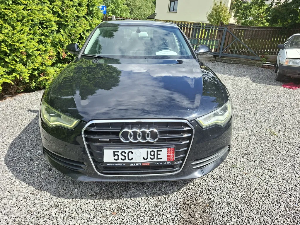 Zdjęcie: 2011 Audi A6 Limousine